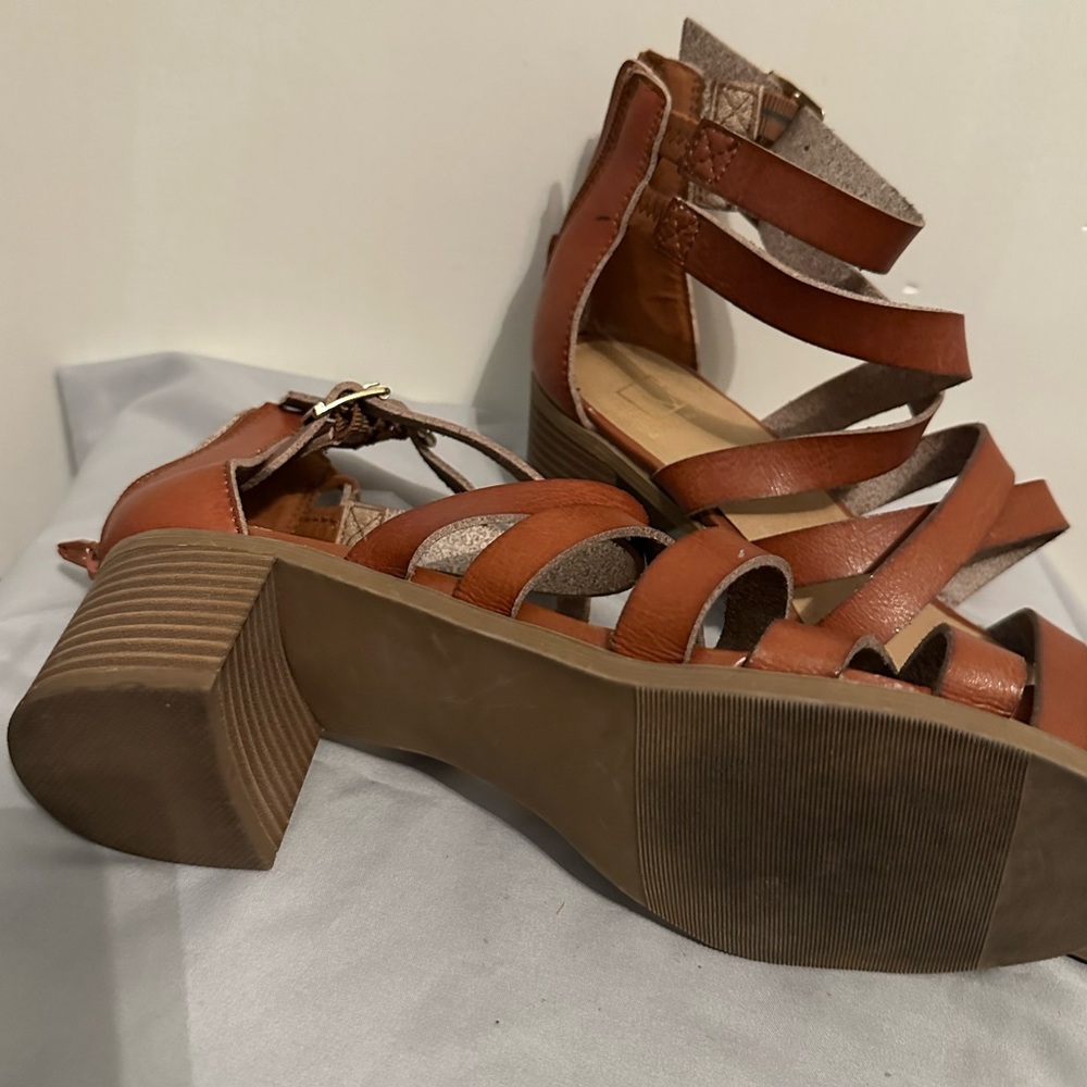 Material Girl Tan Strappy Sandals